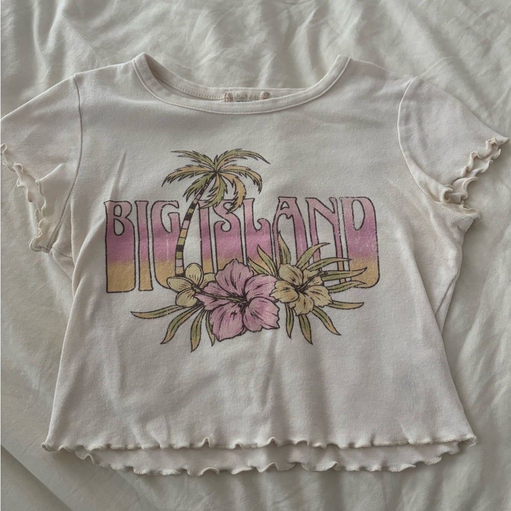 Altar’d State graphic tee